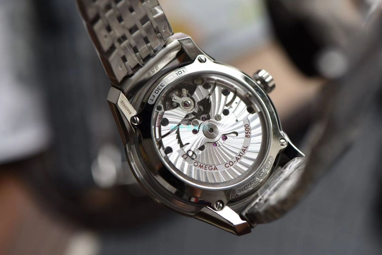  Video analysis VS Factory OMEGA明亮之白 top  Replica Copy HOUR VISION 431.33.41.21.02.001，431.30.41.21.02.001套装 / M689