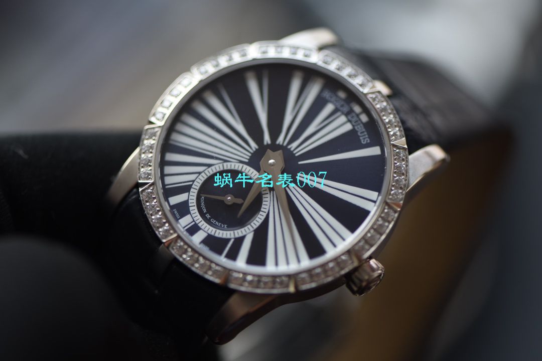  Video analysis PF Factory  High quality  Replica Roger Dubuis罗杰杜彼王者系列36毫米女表RDDBEX0355 / LJ070