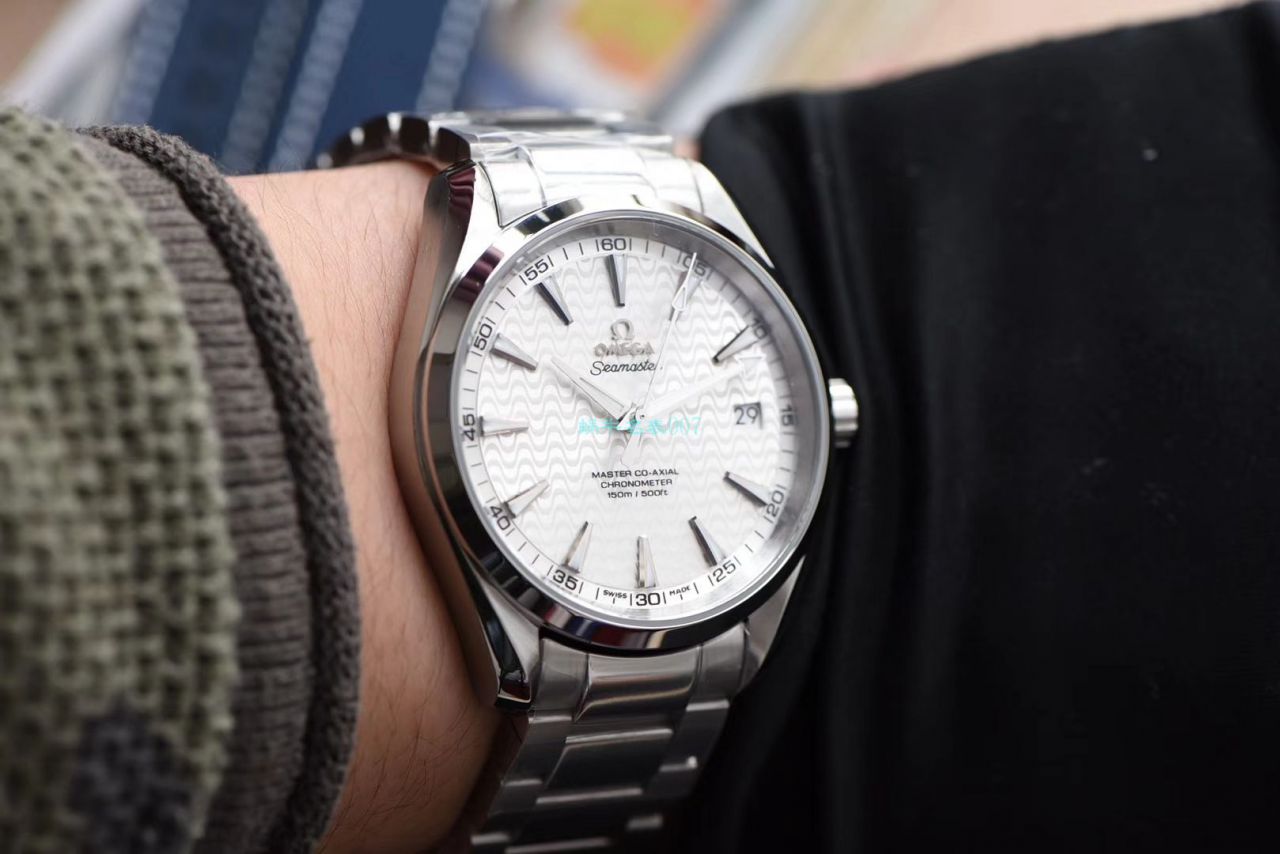 VS Factory  top  Replica Copy  Watches OMEGA Seamaster 150米231.10.42.21.02.006 wrist watches  / M682