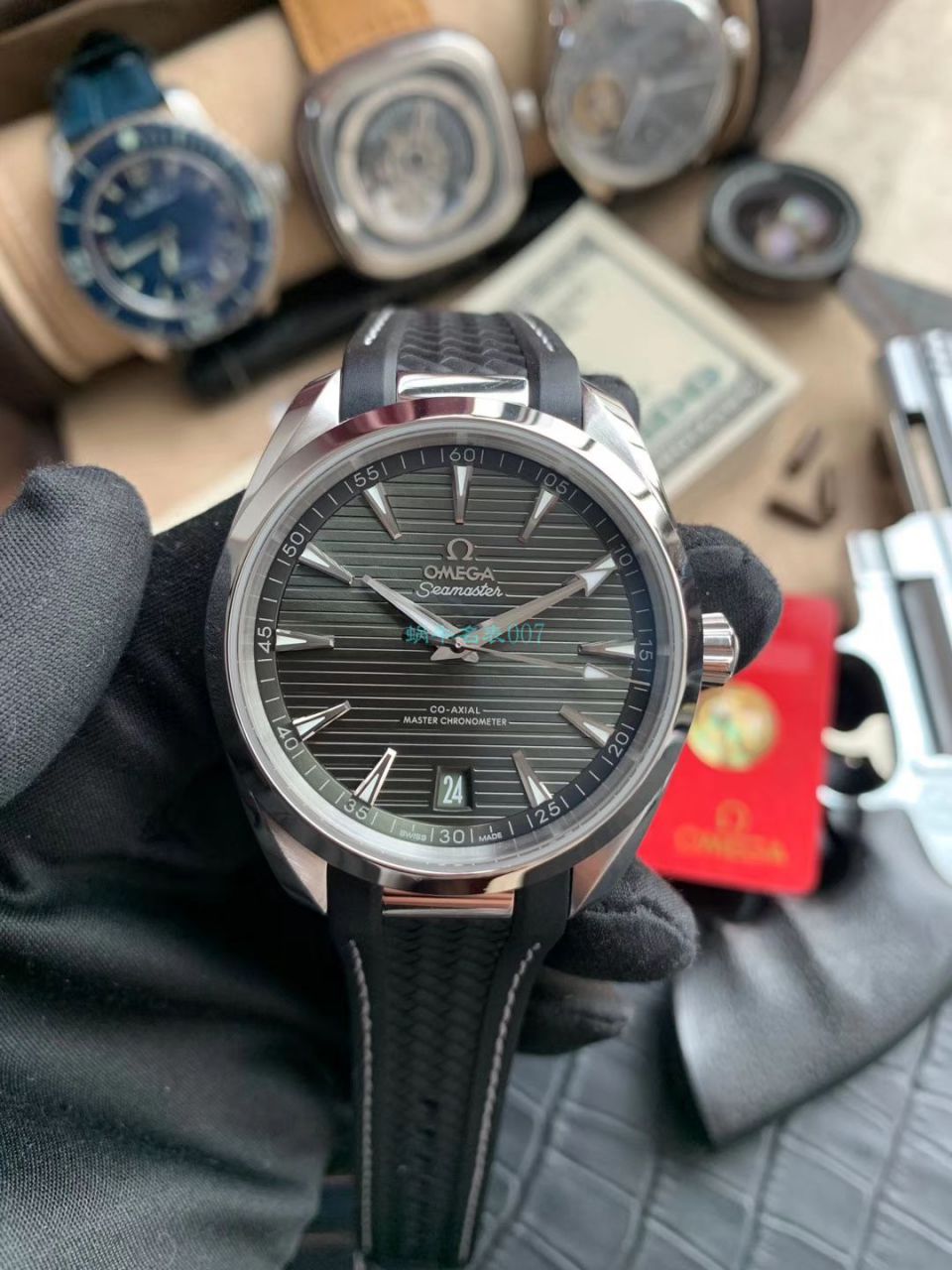 VS Factory OMEGA绿 Seamaster 150米柚木盘 Replica Copy 220.10.41.21.10.001 wrist watches  / M690