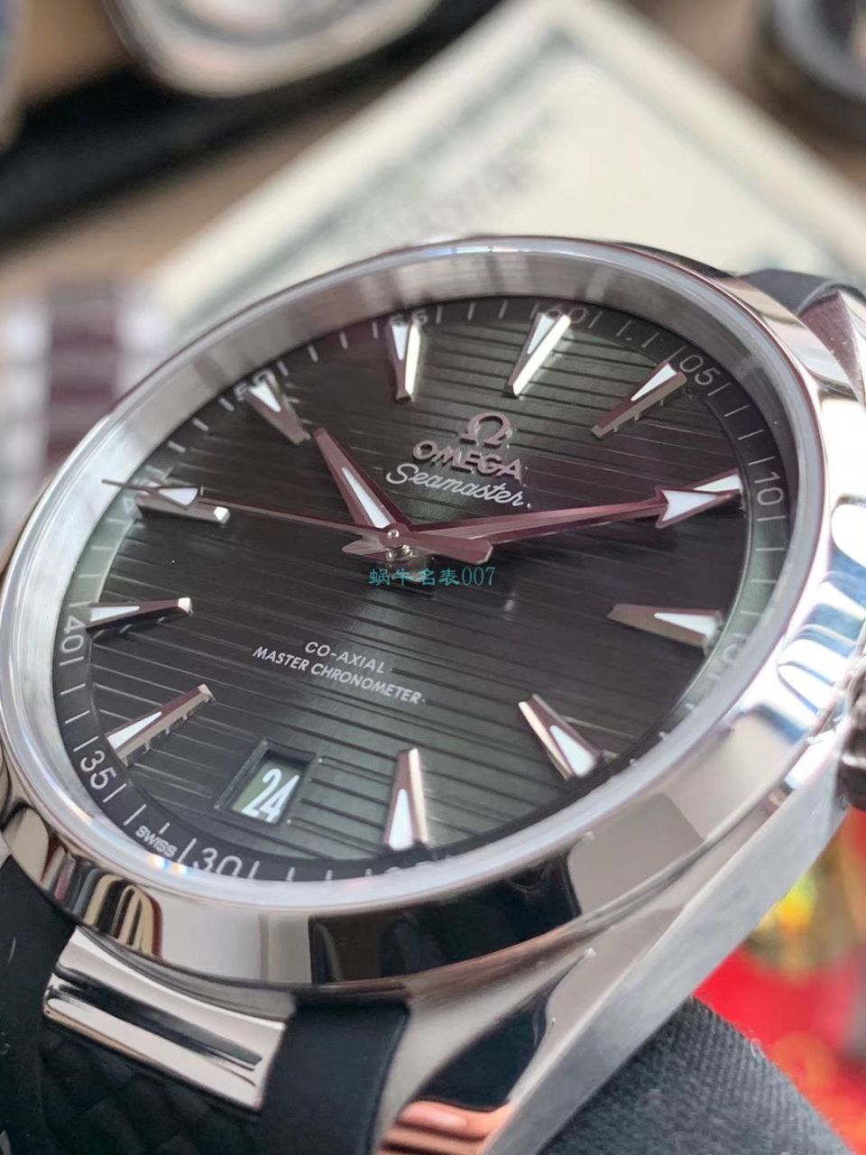 VS Factory OMEGA绿 Seamaster 150米柚木盘 Best  Replica Copy 220.13.41.21.10.001 wrist watches  / M693