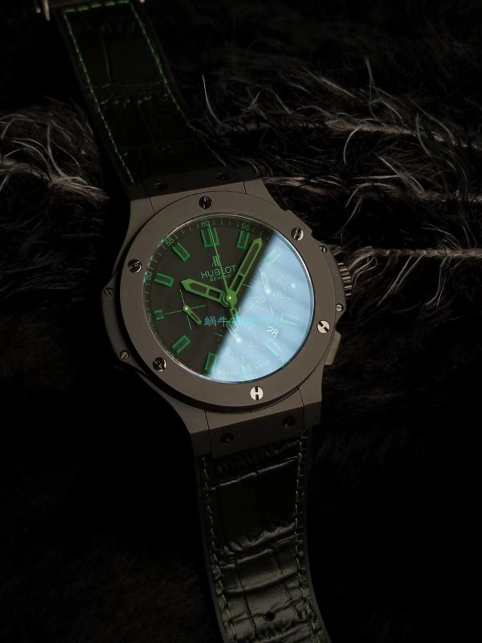 V6 Factory  top  Replica  hublot  big bang 全 Composite 301.CI.1190.GR.ABG11 wrist watches  / YB082