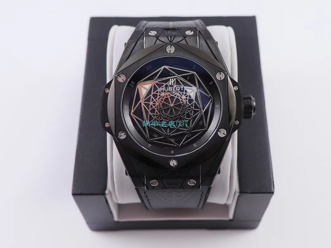 WWF Factory  top  Replica Watches  hublot  big bang SANG BLEU刺青415.CX.1112.VR.MXM18 wrist watches  / YB083
