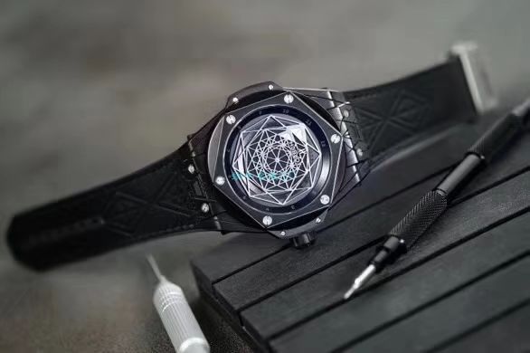 WWF Factory  top  Replica Watches  hublot  big bang SANG BLEU刺青415.CX.1112.VR.MXM18 wrist watches  / YB083