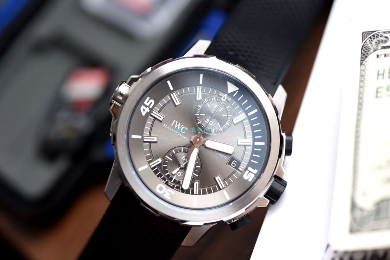V6 Factory  top  Replica Copy  Watches  IWC 海洋时计鲨鱼特别限量版IW379506 wrist watches  / WG523