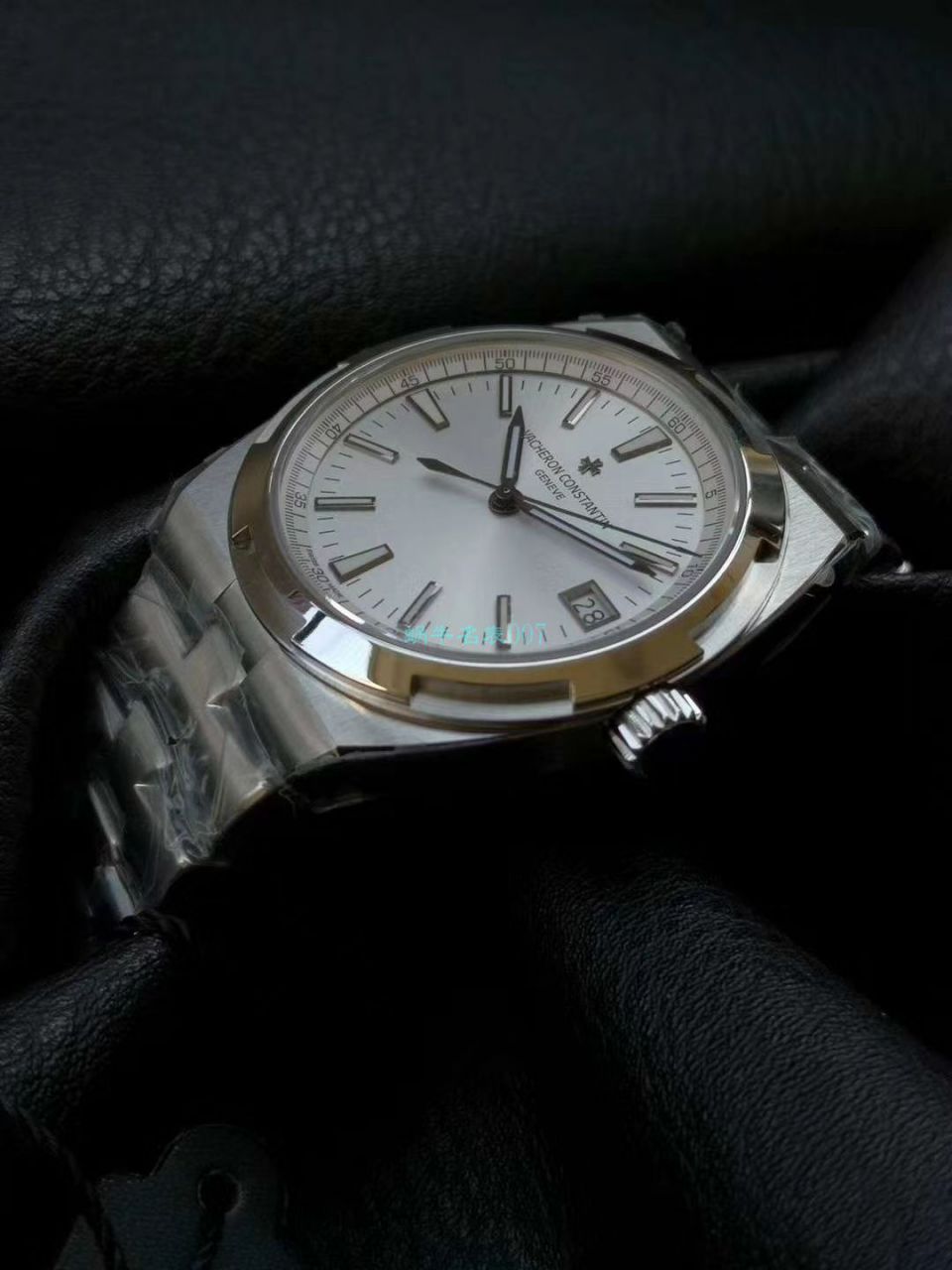 8F Factory  top  Replica Copy  Watches Vacheron Constantin   Overseas 系列4500V/110A-B126 wrist watches  / JS217