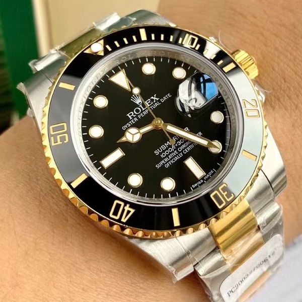  TOP  copy customized 包金ETA Movement  Rolex  Submariner 型116613-LN-97203 Replica Copy 间金 Submariner 黑盘 wrist watches 
