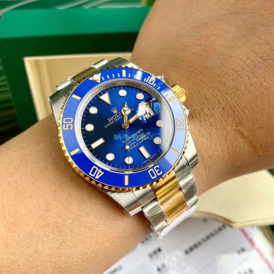  TOP  copy customized 包金ETA Movement  Rolex  Submariner 型116613LB-97203 top  Replica Copy  蓝盘 wrist watches (间金蓝水鬼) / R597