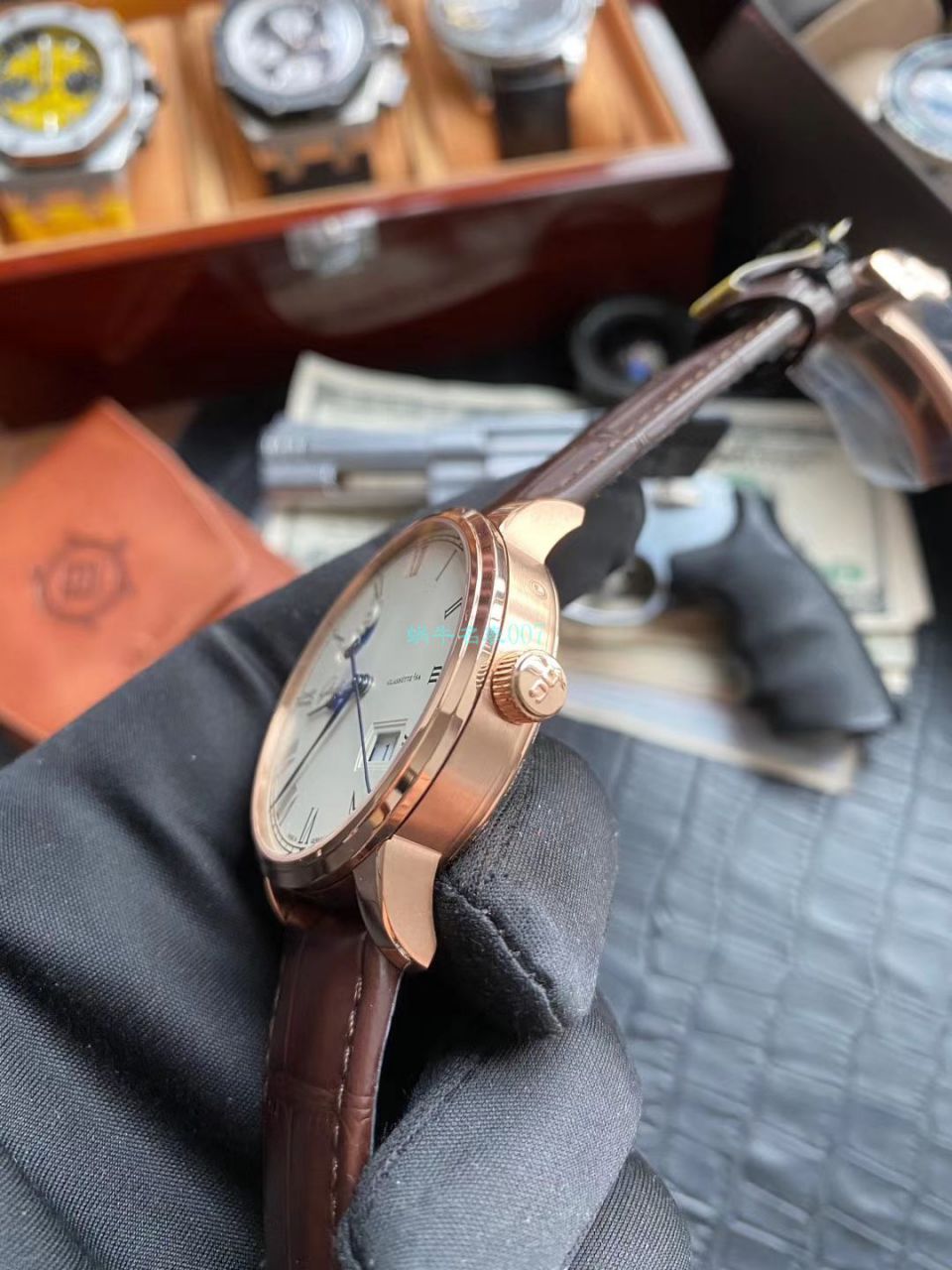 V9 Factory  High quality  Replica Watches glashuette original原创议员100-04-32-12-50，100-04-32-15-50大日历 / GLA061