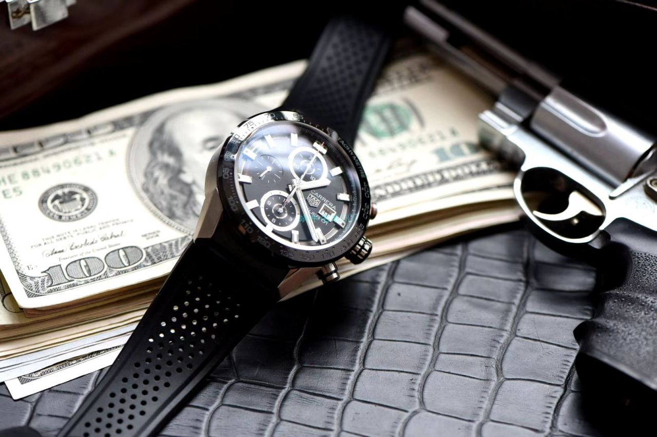 XF Factory 官网黑面旋风 TAG Heuer 卡莱拉系列CAR201Z.FT6046 wrist watches  / TG098