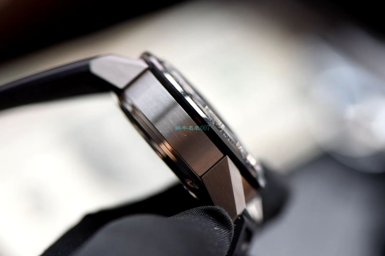 XF Factory 官网黑面旋风 TAG Heuer 卡莱拉系列CAR201Z.FT6046 wrist watches  / TG098