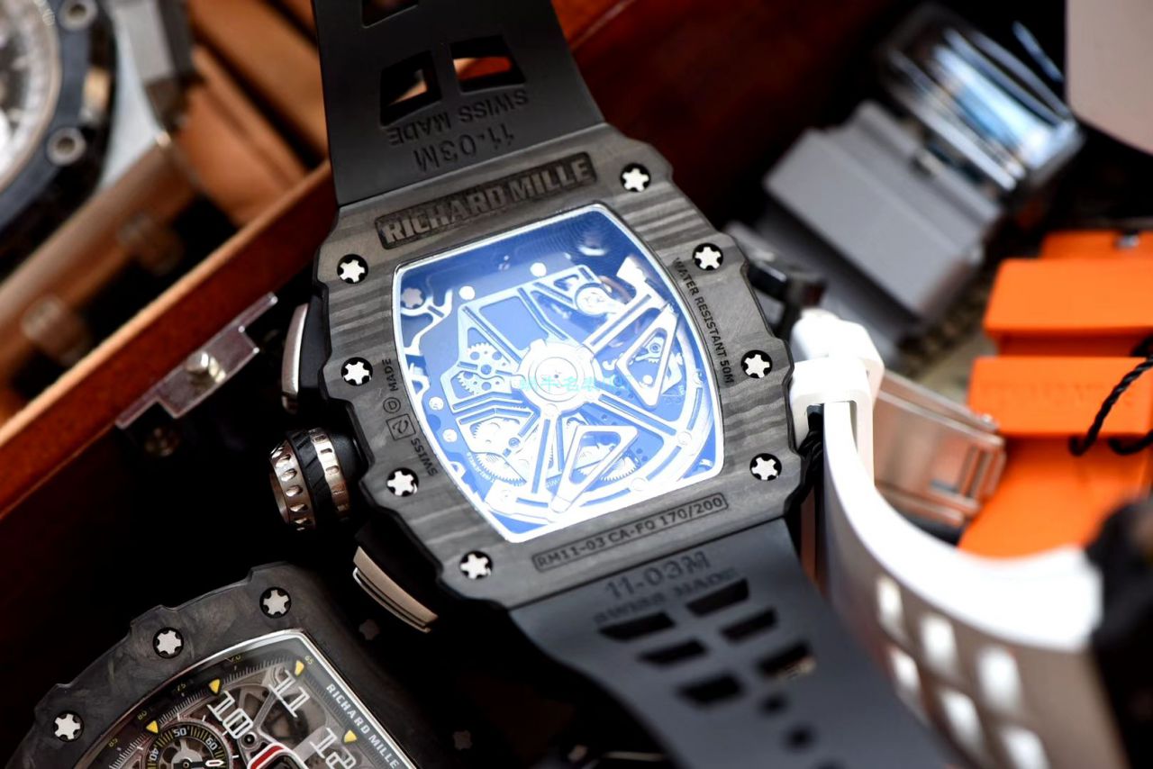KV Factory  top  Replica  RICHARD MILLE RM-011锻造 carbon fiber 系列【原版 carbon fiber 纹路】V2全新升级版 / KVRM11V2