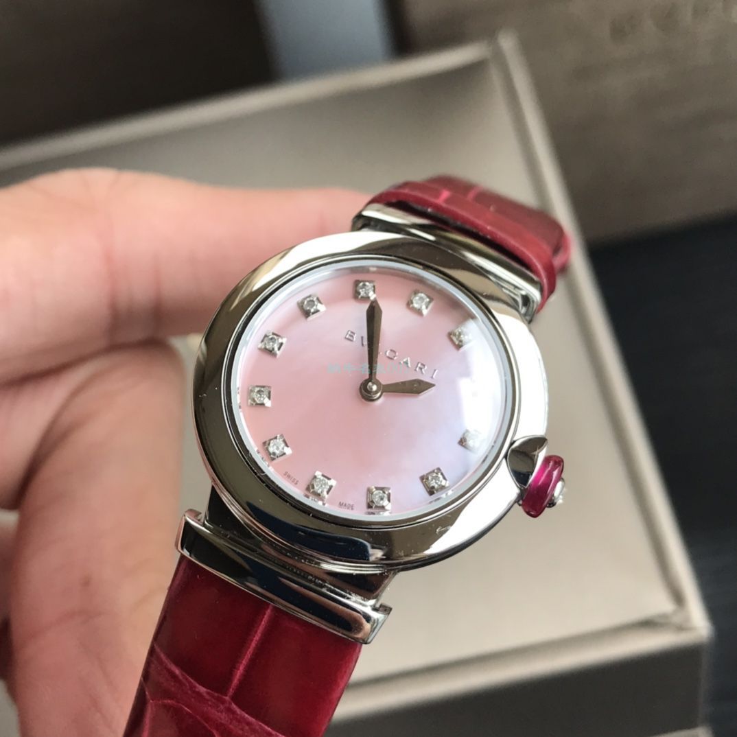 渠道原单真钻女表 BVLGARI LVCEA系列102608 LU28C2SL/12 wrist watches  / BG037