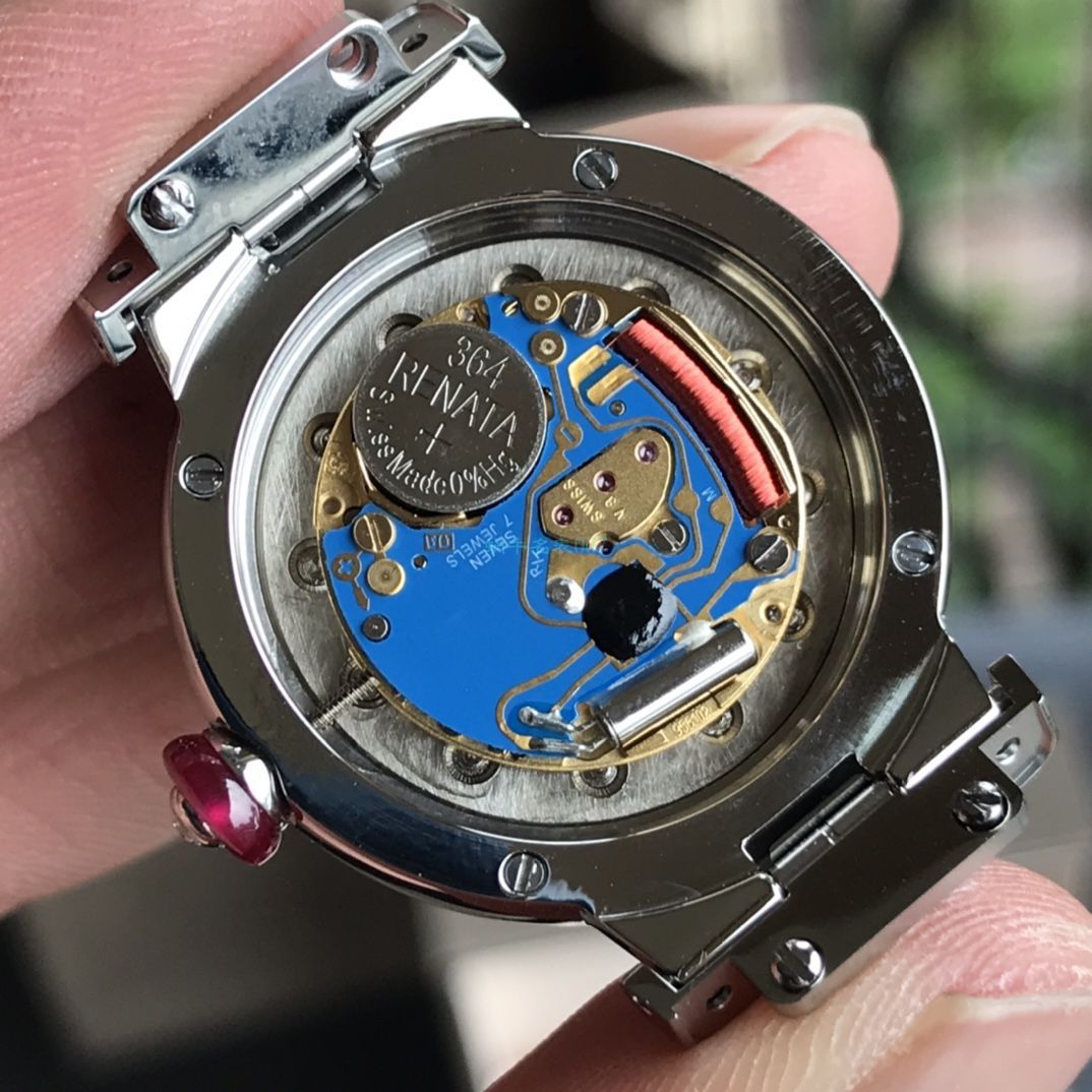 渠道原单真钻女表 BVLGARI LVCEA系列102608 LU28C2SL/12 wrist watches  / BG037