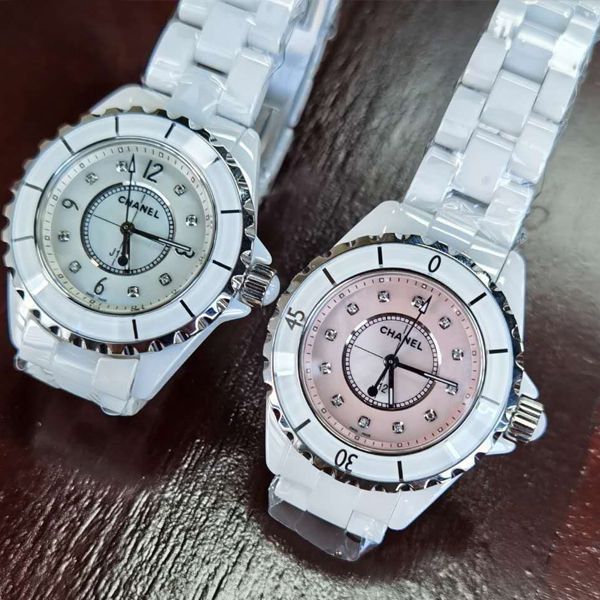 独家原单专柜一致香奈儿经典J12系列女士 wrist watches H5704，H5513钻石款