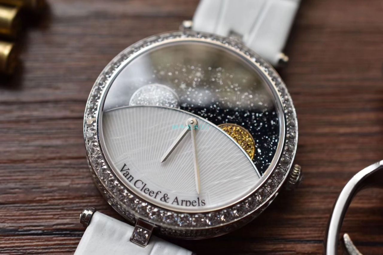 梵克雅宝 top  Replica Copy 女装诗意复杂功能系列VCARN25800 wrist watches  / VCA09