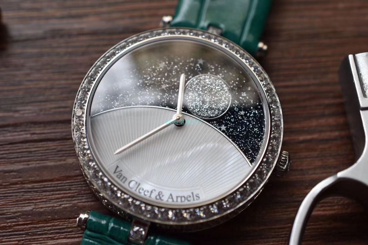 梵克雅宝 top  Replica Copy 女装诗意复杂功能系列VCARN25800 wrist watches  / VCA09