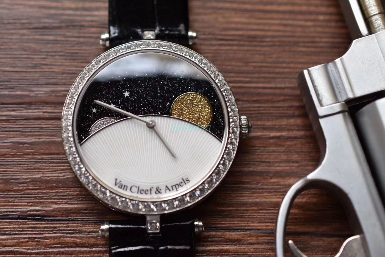 梵克雅宝 top  Replica Copy 女装诗意复杂功能系列VCARN25800 wrist watches  / VCA09