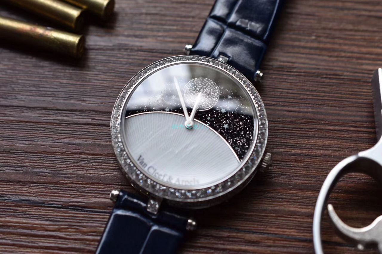 梵克雅宝 top  Replica Copy 女装诗意复杂功能系列VCARN25800 wrist watches  / VCA09