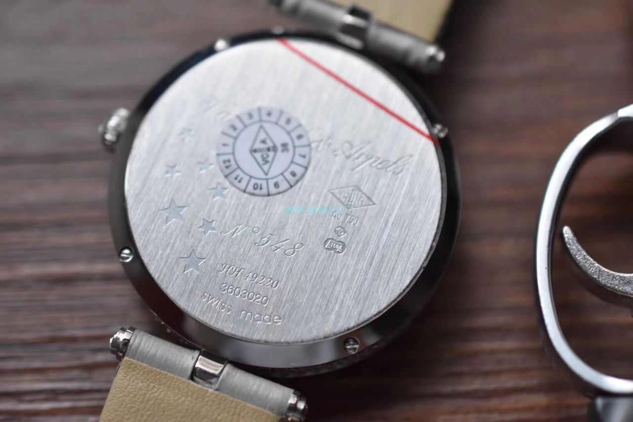 梵克雅宝 top  Replica Copy 女装诗意复杂功能系列VCARN25800 wrist watches  / VCA09