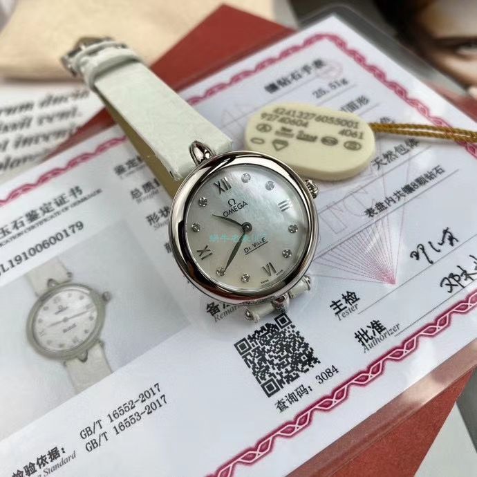 原单真钻女表OMEGA碟飞424.13.27.60.51.001，424.13.27.60.52.001 wrist watches  / M698B