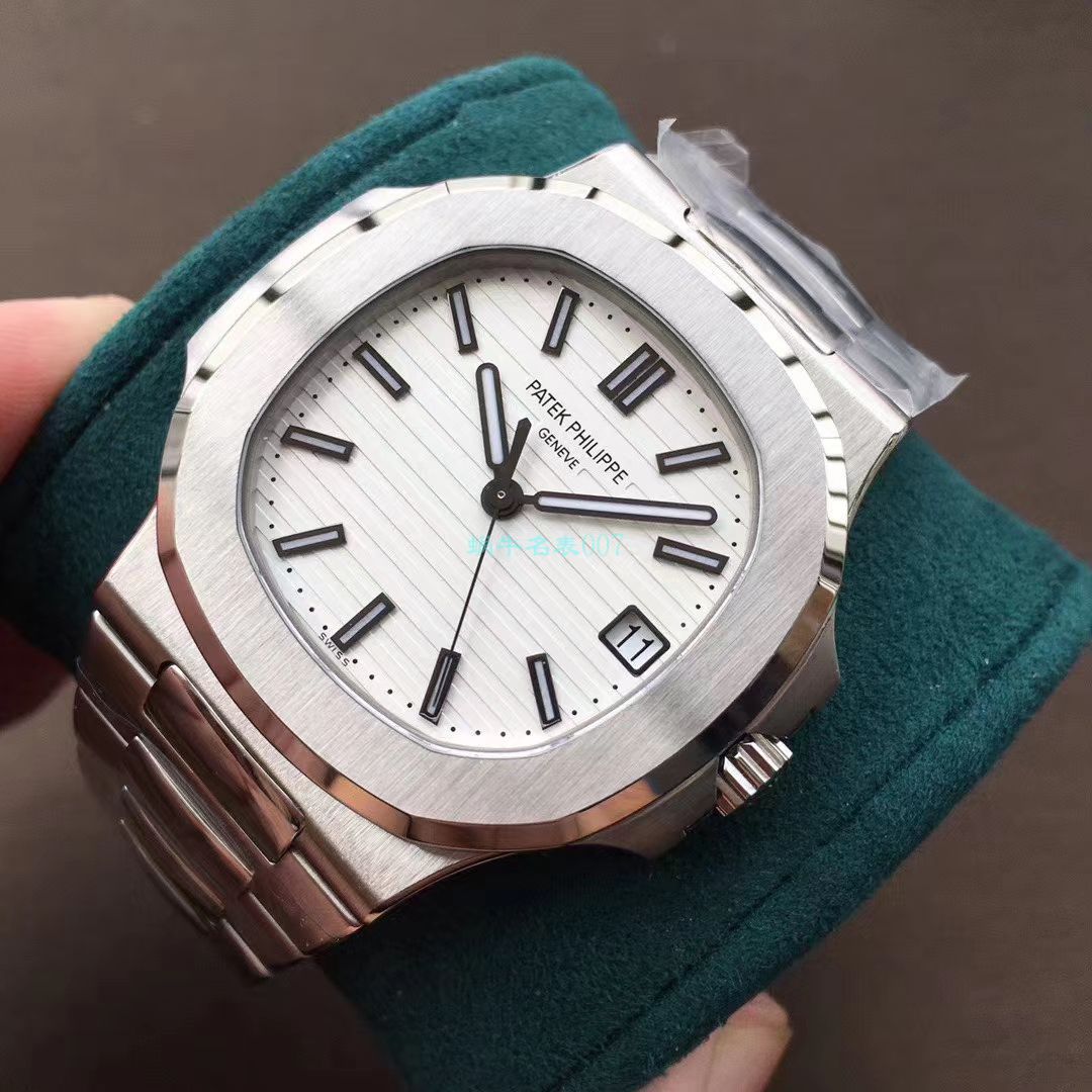 PPF Factory  High quality  Replica Watches V4版 PATEK PHILIPPE 超级 Nautilus 5711/1A-011 wrist watches  / BD292