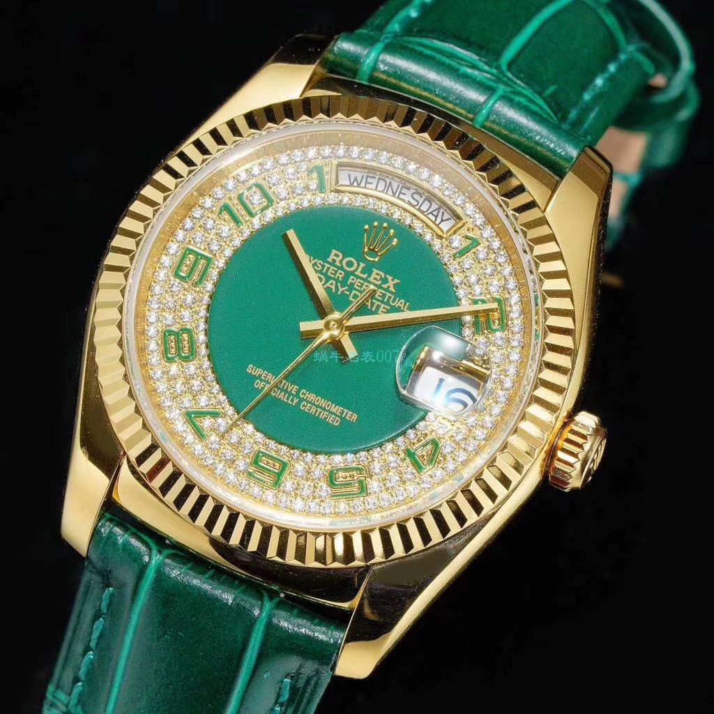  Rolex  Day-Date 型系列118138绿盘 wrist watches  / R609