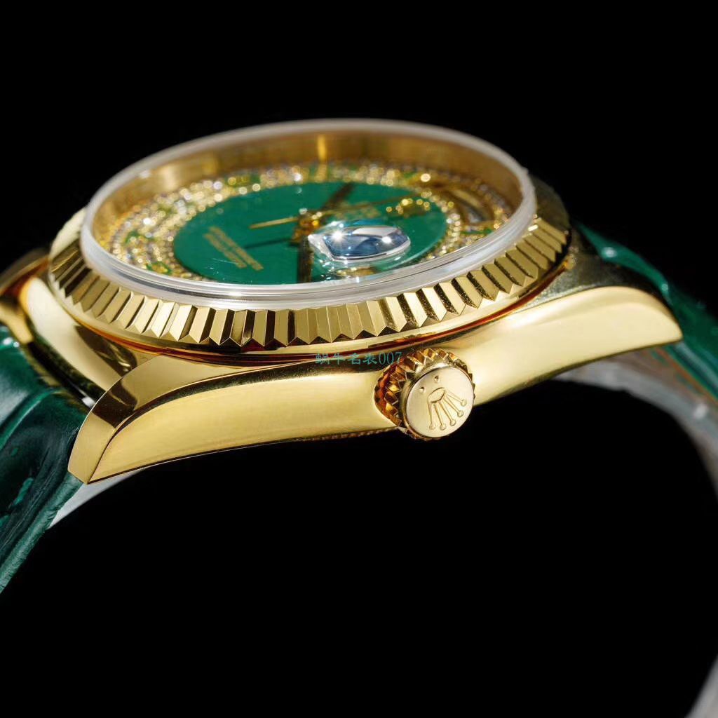  Rolex  Day-Date 型系列118138绿盘 wrist watches  / R609