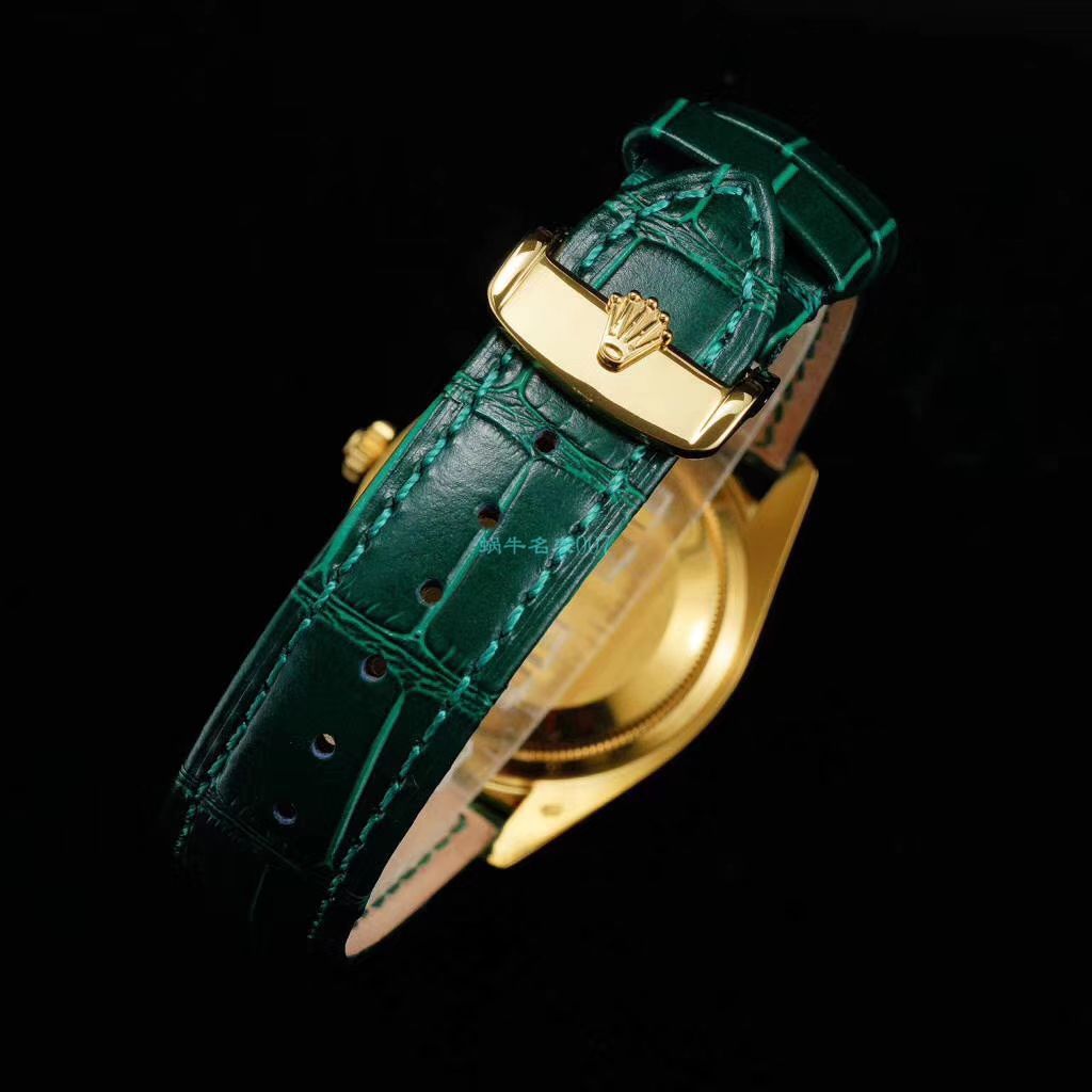  Rolex  Day-Date 型系列118138绿盘 wrist watches  / R609