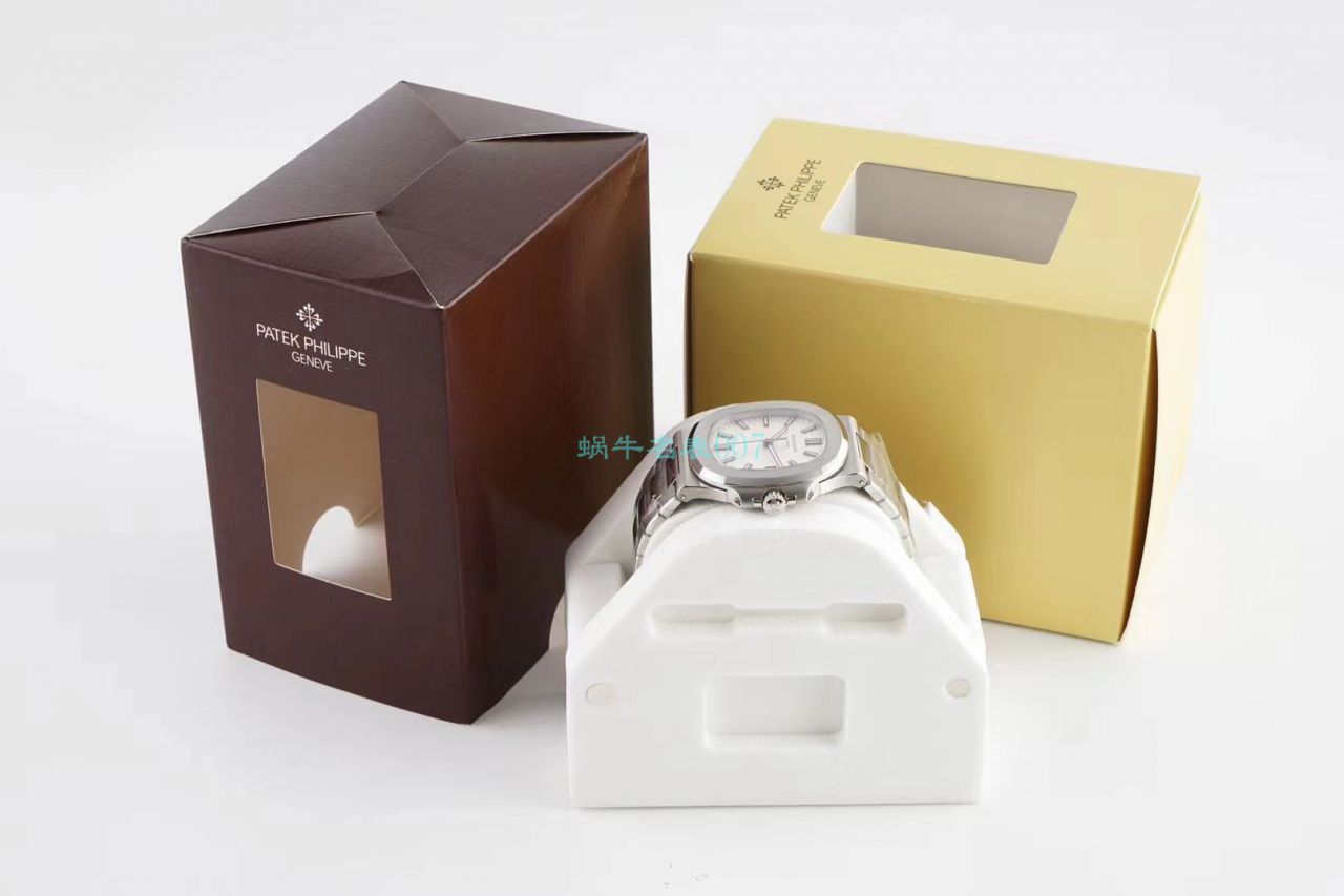 PPF Factory  High quality  Replica Watches V4版 PATEK PHILIPPE 超级 Nautilus 5711/1A-011 wrist watches  / BD292