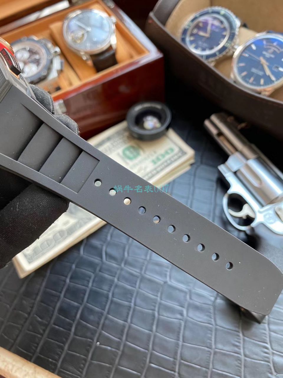 KV台湾 Factory V2升级版锻造 carbon fiber  RICHARD MILLE  Replica Copy  Watches 男士系列RM 011 wrist watches  / KVRM011V2C