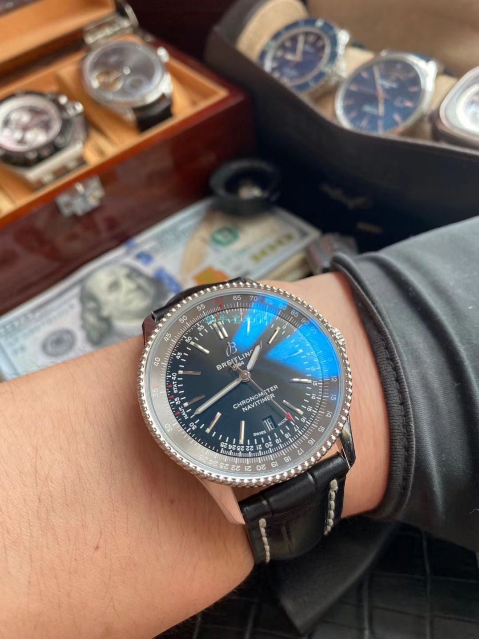V7 Factory 官网 Breitling  Replica Copy  Watches 航空计时41毫米A17326211C1P3，U17326211M1P2 / BL180
