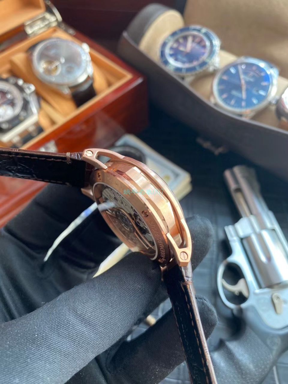 TNK Factory AP Replica Watches Audemars Piguet CODE 11.59系列 Replica 15210BC.OO.A321CR.01 / AP197