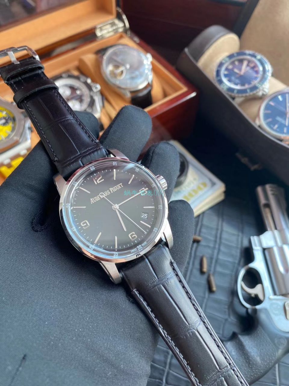 TNK Factory Audemars Piguet  Replica Watches CODE 11.59系列15210BC.OO.A002CR.01 wrist watches  / AP200