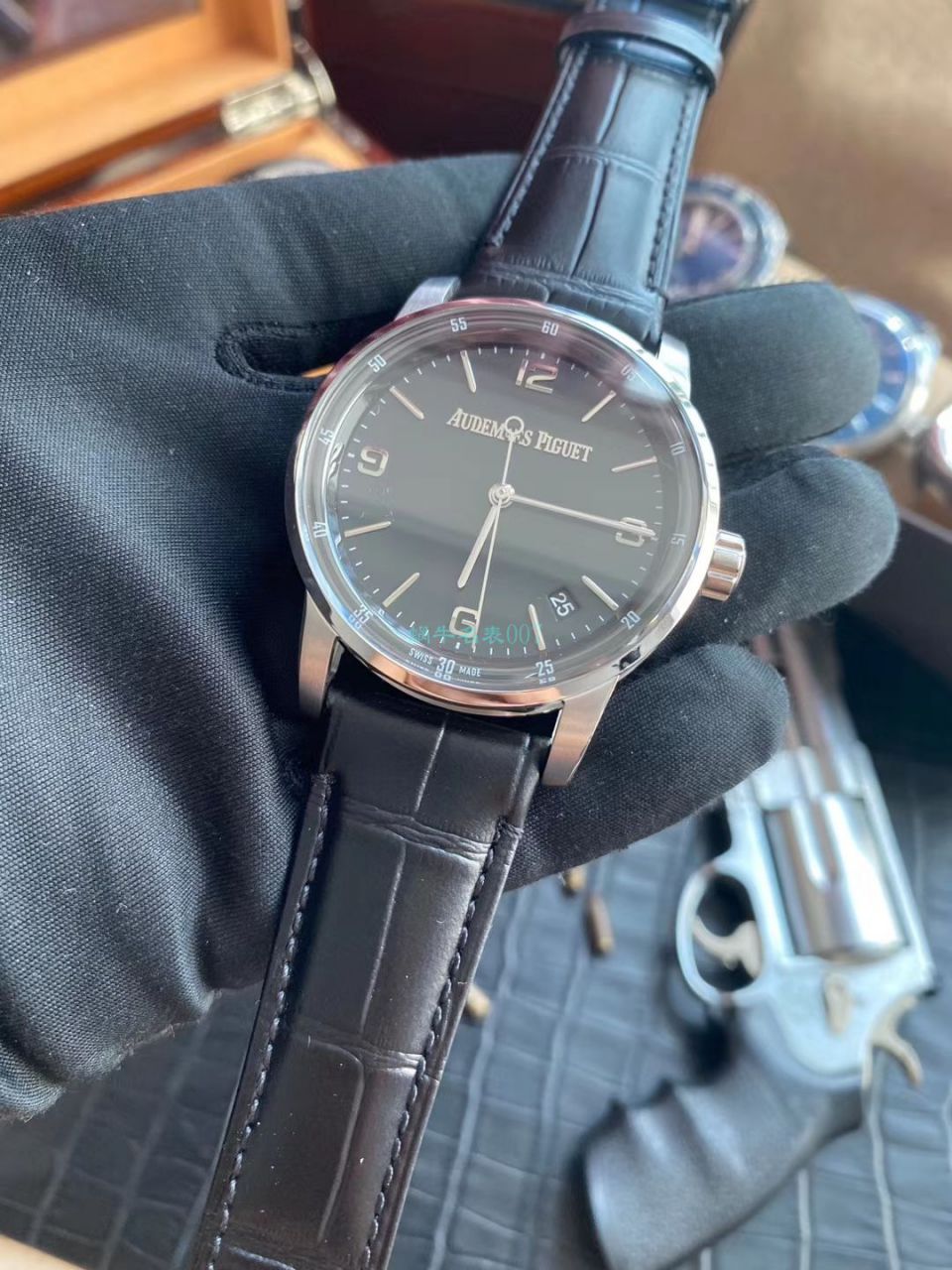 TNK Factory Audemars Piguet  Replica Watches CODE 11.59系列15210BC.OO.A002CR.01 wrist watches  / AP200
