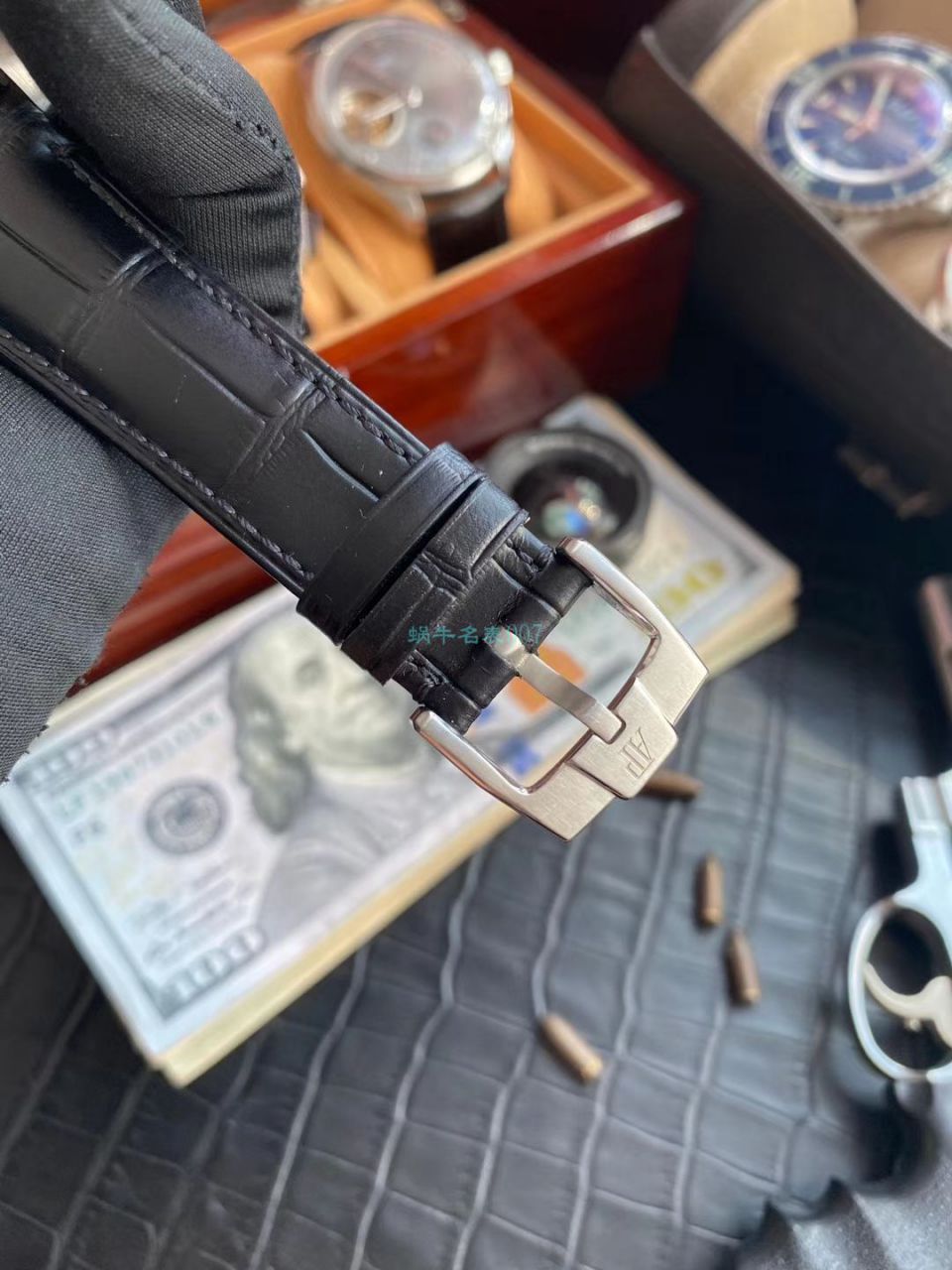 TNK Factory Audemars Piguet  Replica Watches CODE 11.59系列15210BC.OO.A002CR.01 wrist watches  / AP200