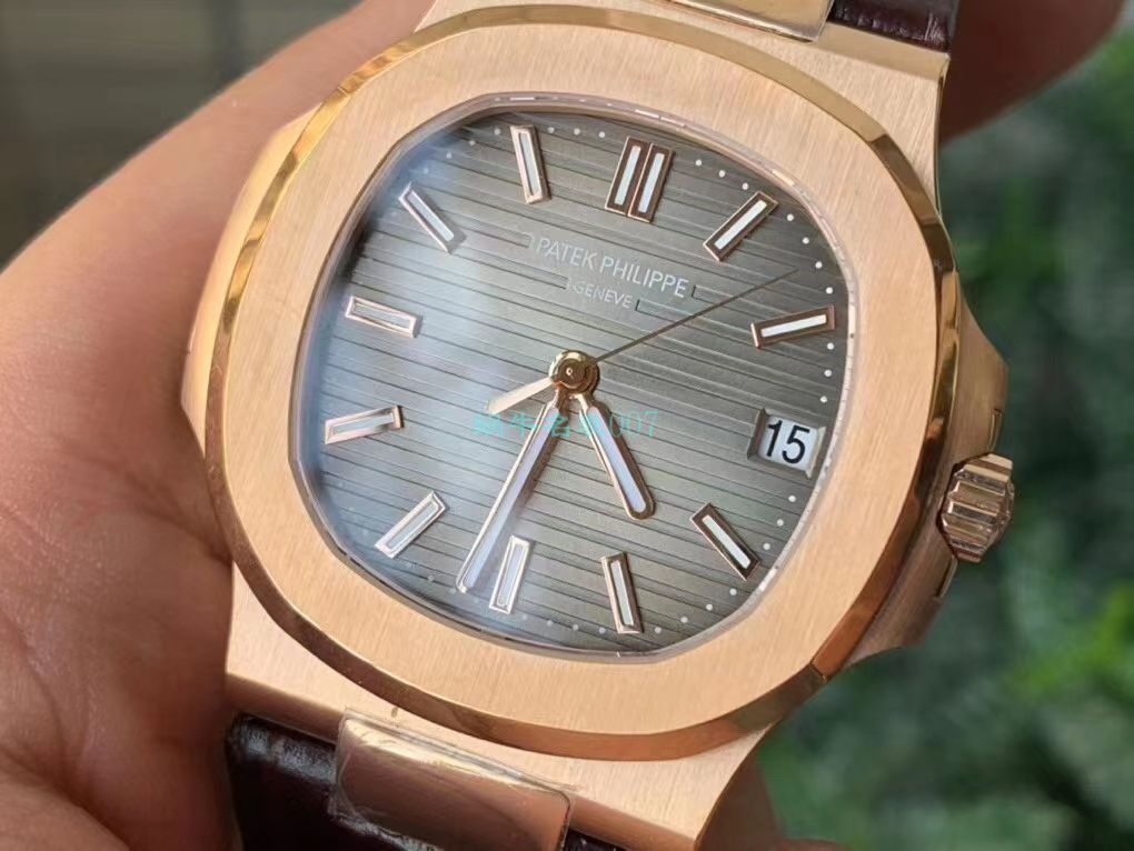 PPF Factory V4 Nautilus  top  Replica Copy PP PATEK PHILIPPE 5711R 玫瑰金 wrist watches  / BD300