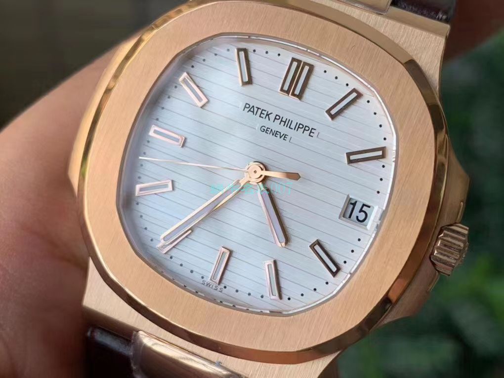 PPF Factory V4 Nautilus  top  Replica Copy PP PATEK PHILIPPE 5711R 玫瑰金 wrist watches  / BD300
