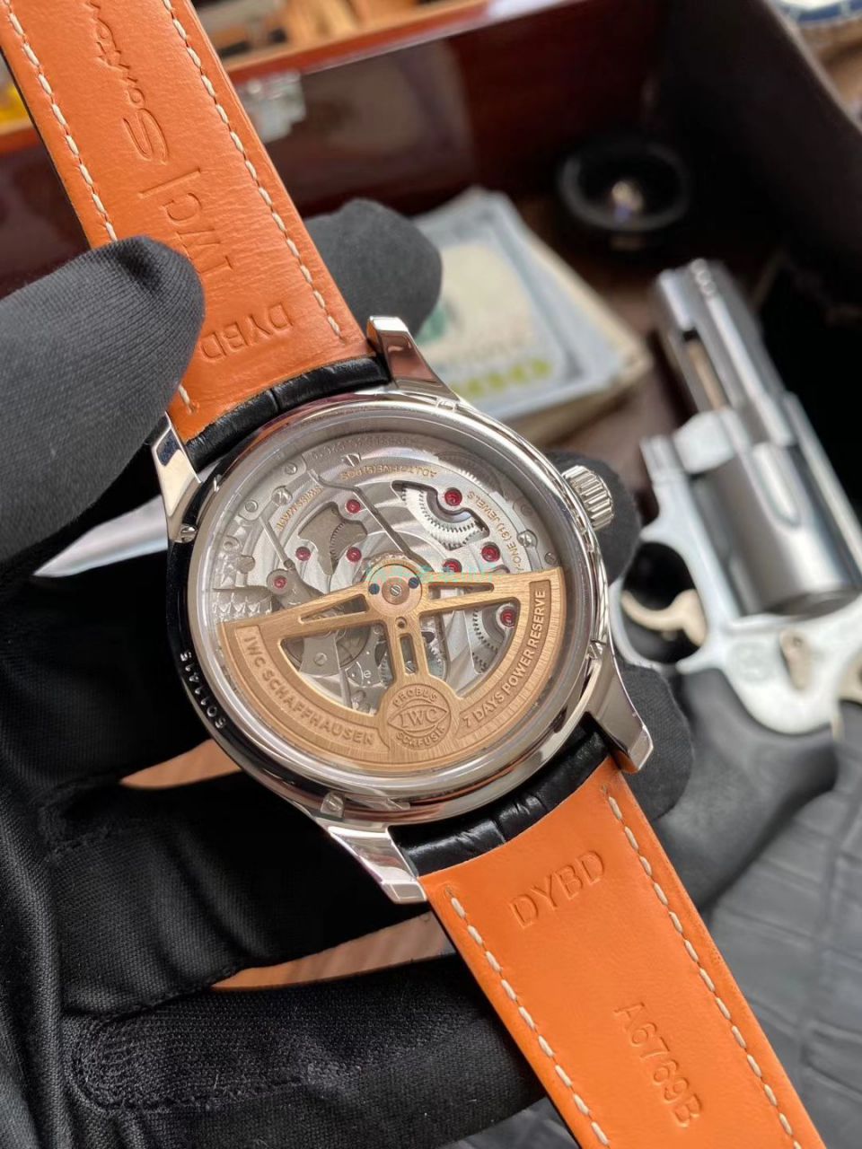 V9 Factory 官网 top  Replica  IWC 葡萄牙万年历IW503401，IW502213，IW502305 wrist watches  / WG532