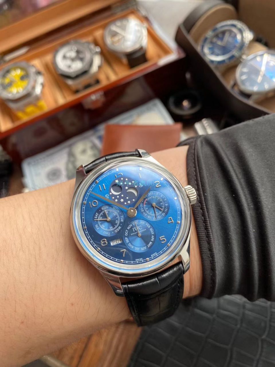 V9 Factory 官网 top  Replica  IWC 葡萄牙万年历IW503401，IW502213，IW502305 wrist watches  / WG532