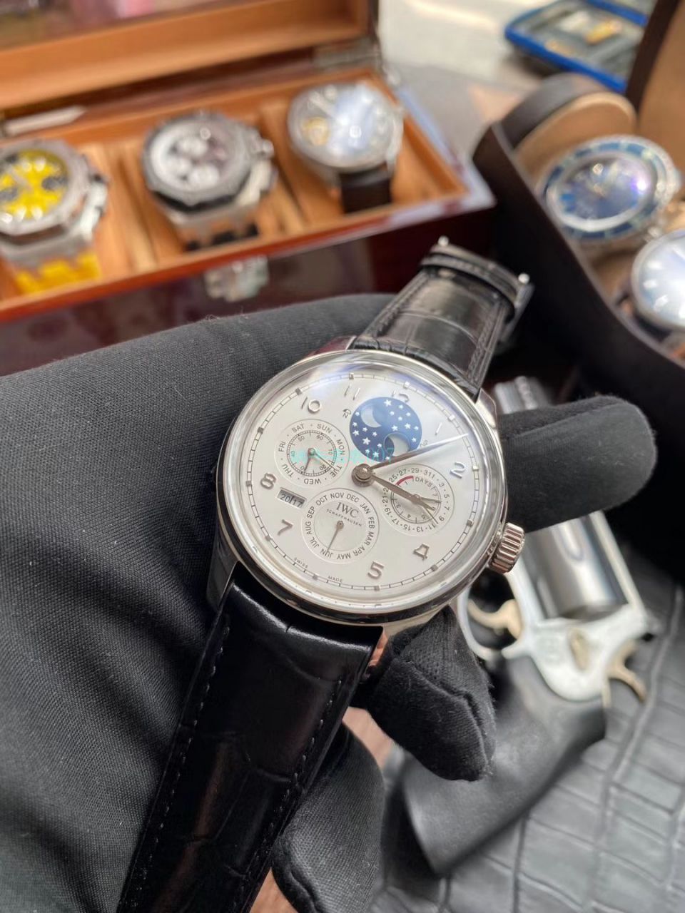 V9 Factory 官网 top  Replica  IWC 葡萄牙万年历IW503401，IW502213，IW502305 wrist watches  / WG532