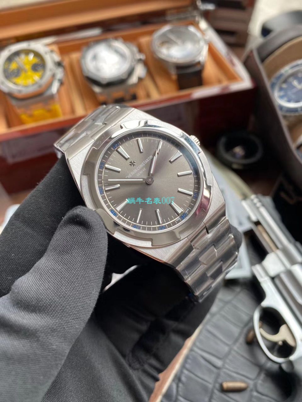 XF Factory  Replica Watches Vacheron Constantin   Overseas 系列2000V/120G-B122 wrist watches  / XF2000VC