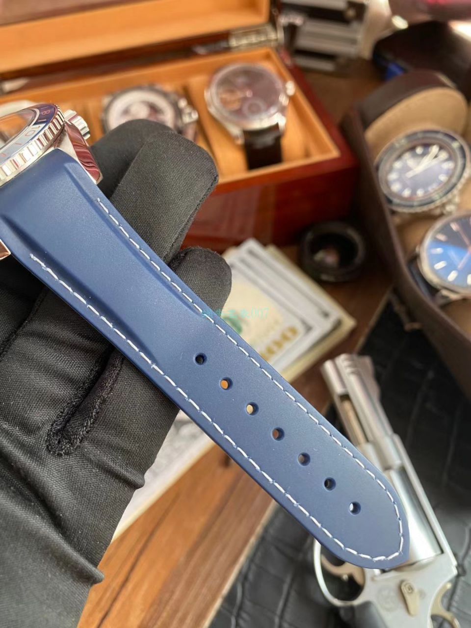 VS Factory 官网【 Video analysis 美好星球】 top  Replica Copy OMEGA Seamaster 海洋宇宙600米232.32.44.22.03.001 wrist watches  / M711