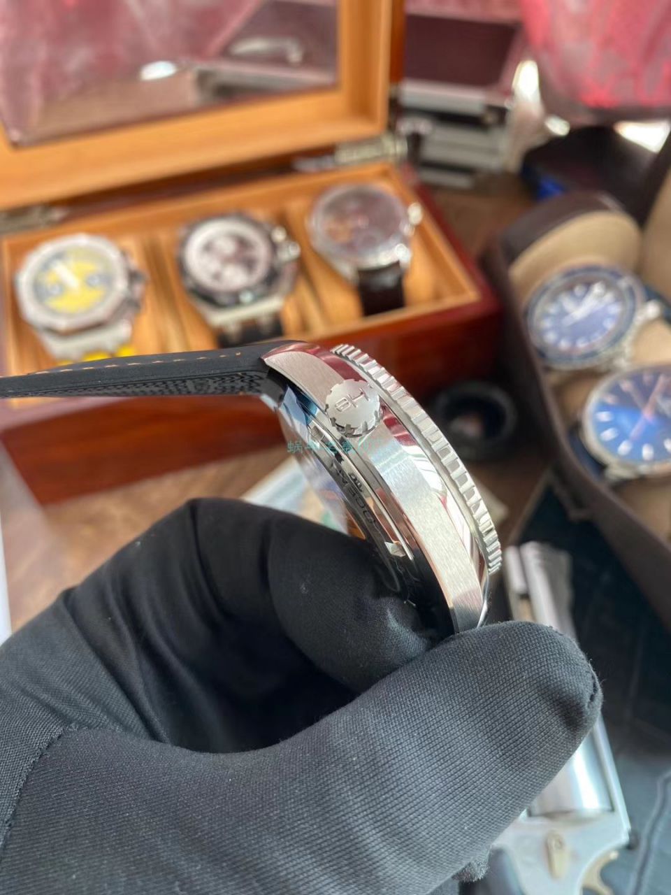  Video analysis VS Factory  Replica OMEGA海洋宇宙600米232.32.44.22.01.002，232.32.44.22.01.001 wrist watches  / M710
