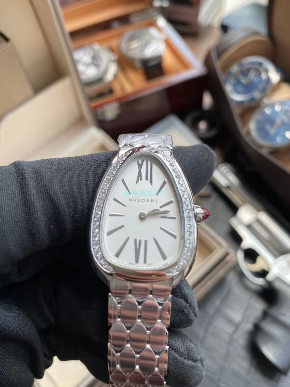 BV Factory  BVLGARI 蛇形精 Replica Watches SERPENTI系列103361 wrist watches  / BG039