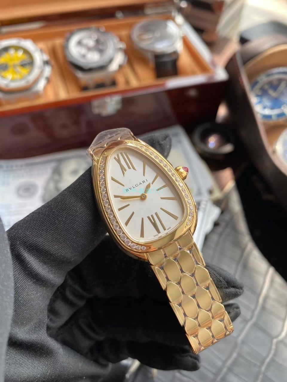 BV Factory  BVLGARI  Replica 女 Watches 蛇形SERPENTI系列103147 wrist watches  / BG060