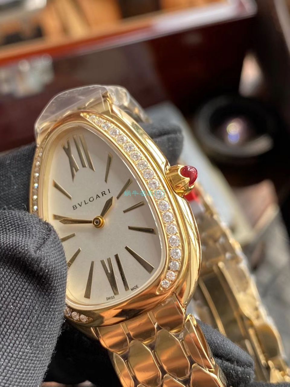 BV Factory  BVLGARI  Replica 女 Watches 蛇形SERPENTI系列103147 wrist watches  / BG060