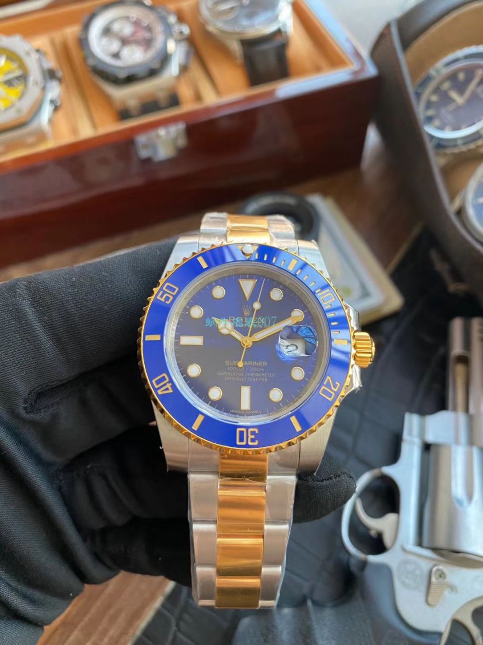 VR Factory  Rolex  Replica Copy 包金 Watches  Submariner 型间金蓝水鬼116613LB-97203 蓝盘 wrist watches  / R613