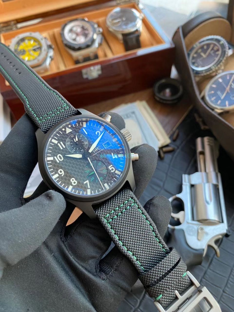 评测：YL Factory  IWC  Replica Copy  Watches 飞行员系列IW389005 wrist watches (梅赛德斯AMG马石油车队特别版) / WG538