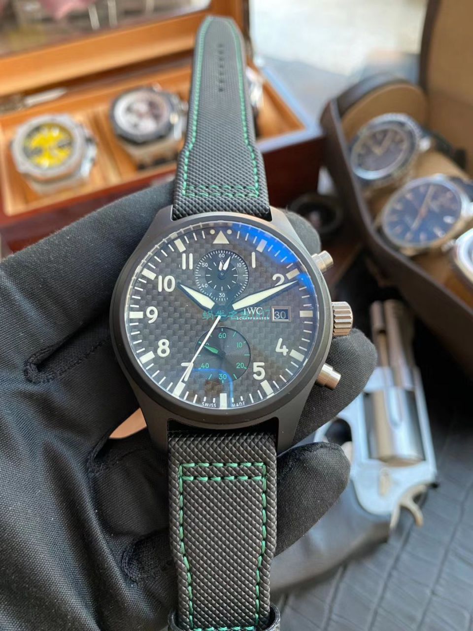 评测：YL Factory  IWC  Replica Copy  Watches 飞行员系列IW389005 wrist watches (梅赛德斯AMG马石油车队特别版) / WG538
